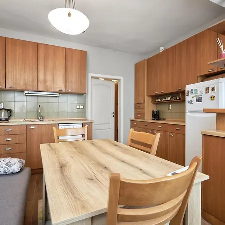 아파트 Space Of Arts ~ Two-bedroom With Balcony